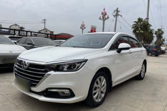 北京汽车 绅宝D50 2019款 1.5L 手动尊贵版 国VI