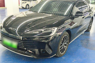 比亚迪 海豹 2023款 DM-i 1.5T 121km 旗舰型