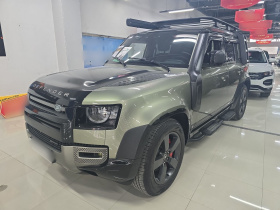 路虎卫士 2023款 改款 110 3.0T P400 X-DYNAMIC HSE