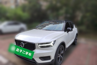 沃尔沃XC40 2022款 T4 四驱智远运动版