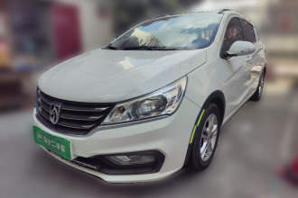 宝骏310 2016款 1.2L 手动豪华型