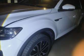 大众 T-ROC探歌 2022款 280TSI DSG两驱舒享PLUS
