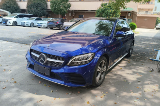 奔驰C级 2019款 改款 C 260 L 运动版