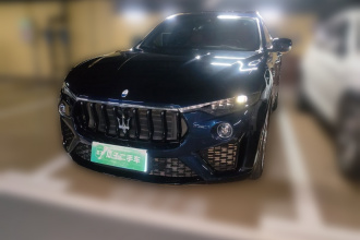 玛莎拉蒂 Levante 2022款 3.0T Modena