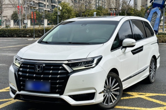 本田 艾力绅 2022款 2.0L e:HEV 至尊版