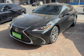 雷克萨斯ES 2020款 200 卓越版