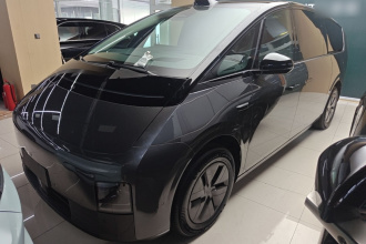 理想汽车 理想MEGA 2024款 Ultra