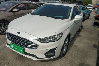 福特 蒙迪欧 2020款 EcoBoost 180 时尚型