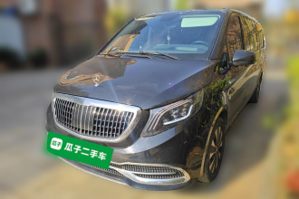 奔驰 威霆 2023款 2.0T 精英版 7座