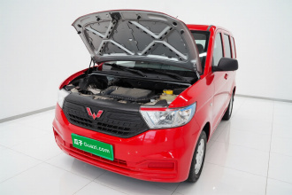 五菱汽车 五菱宏光V 2022款 1.5L劲取版液压助力LAR