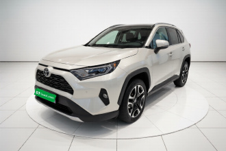 丰田 RAV4荣放 2021款 2.0L CVT四驱尊贵版