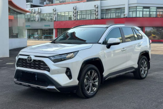 丰田 RAV4荣放 2024款 2.0L CVT两驱风尚Plus版