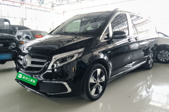 奔驰V级 2021款 V 260 尊贵版