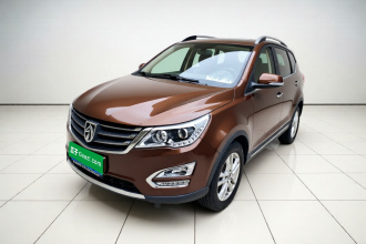 宝骏560 2015款 1.8L 手动精英型