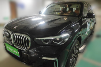 宝马X5 2022款 xDrive 30Li M运动套装