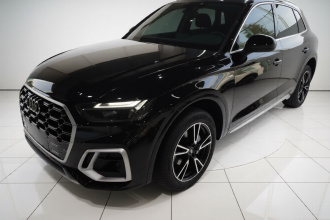 奥迪Q5L 2021款 40 TFSI 时尚动感型