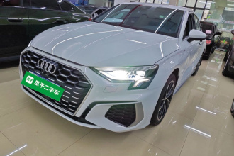 奥迪A3 2022款 A3L Limousine 35 TFSI 进取运动型