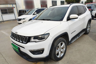 Jeep 指南者 2017款 200T 自动家享版