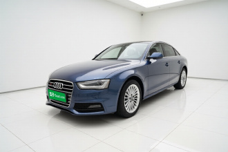 奥迪A4L 2016款 35 TFSI 典藏版 S line舒适型