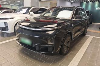 理想汽车 理想L8 2025款 Ultra 智能焕新版