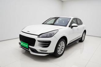 众泰SR9 2017款 2.0T 手动极致之光版