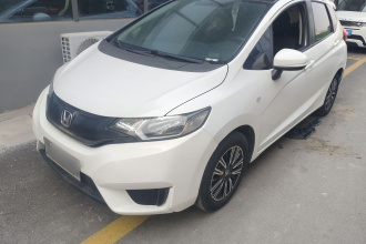 本田 飞度 2016款 1.5L LXS CVT舒适天窗版