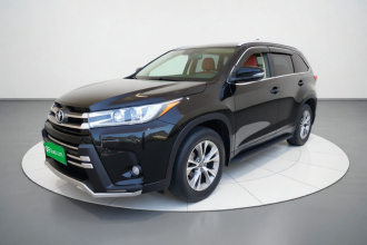 丰田 汉兰达 2021款 2.0T 两驱精英版 5座