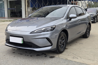 比亚迪 海豹05 DM-i 2025款 DM-i 智驾版 55KM豪华型