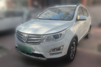 宝骏560 2016款 1.8L iAMT豪华型