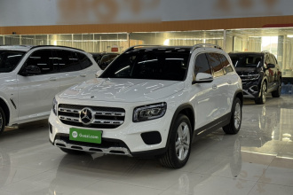 奔驰GLB 2023款 GLB 220 动感型