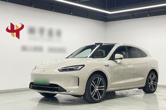 鸿蒙智行 问界M5 2025款 增程   Ultra 四驱版