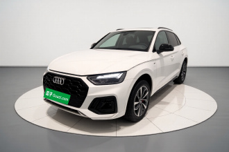 奥迪Q5L 2024款 40 TFSI 豪华动感型