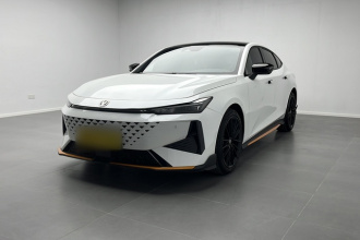 长安UNI-V 2024款 1.5T 尊贵运动型