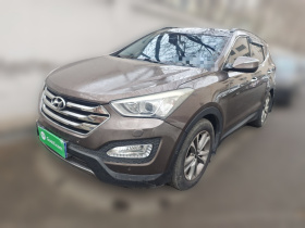 现代 胜达 2015款 2.0T 自动四驱顶级型 7座