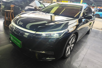 吉利银河 银河A7 2025款 EM-i 150km 尊享版