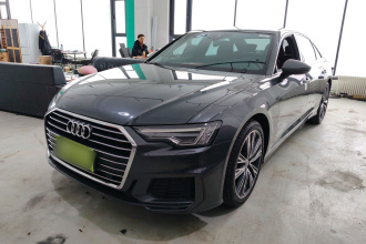 奥迪A6L 2021款 45 TFSI 臻选动感型