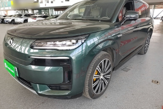 腾势N9 2025款 尊荣型