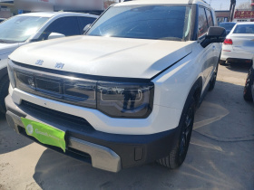 北京越野 北京BJ30 2024款 1.5T 轻野Pro版