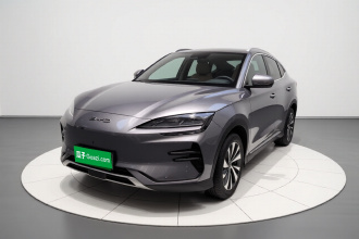 比亚迪 宋PLUS新能源 2024款 荣耀版 EV 520km 旗舰型