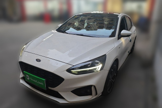 福特 福克斯 2020款 两厢 EcoBoost 180 自动ST Line