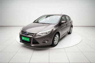 福特 福克斯 2012款 三厢 1.6L 自动风尚型