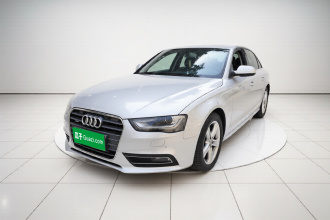 奥迪A4L 2015款 45 TFSI quattro个性运动型