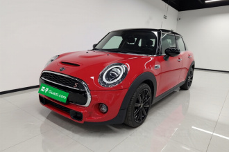 MINI 2019款 2.0T COOPER S 经典派 五门版
