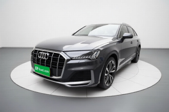 奥迪Q7 2021款 55 TFSI quattro S line运动型