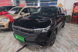 奔腾T77 2023款 1.5T 自动豪华型