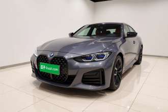 宝马4系 2023款 425i M运动曜夜套装