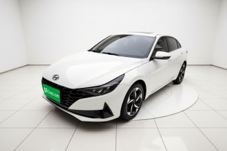 现代 伊兰特 2021款 1.5L CVT LUX尊贵版
