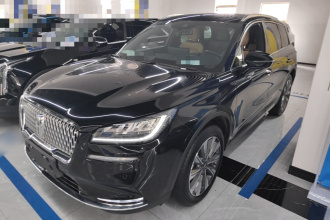 林肯 冒险家 2022款 2.0T 两驱尊雅版