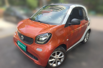 smart fortwo 2015款 1.0L 52千瓦硬顶灵动版