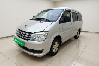 东风风行 菱智 2019款 M3L 1.6L 7座标准型